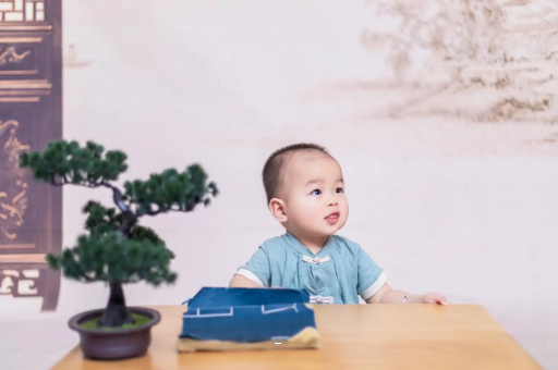 台山三个月大宝宝